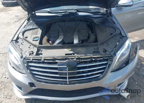 2015 Mercedes-Benz S 550 z USA, uszkodzony, nr VIN WDDUG8CB3FA183248